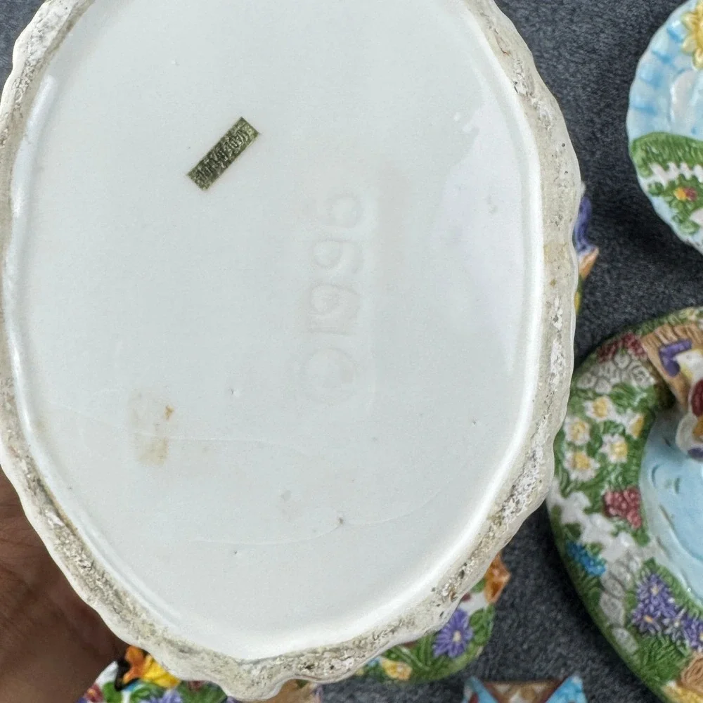 N/A vintage ceramic